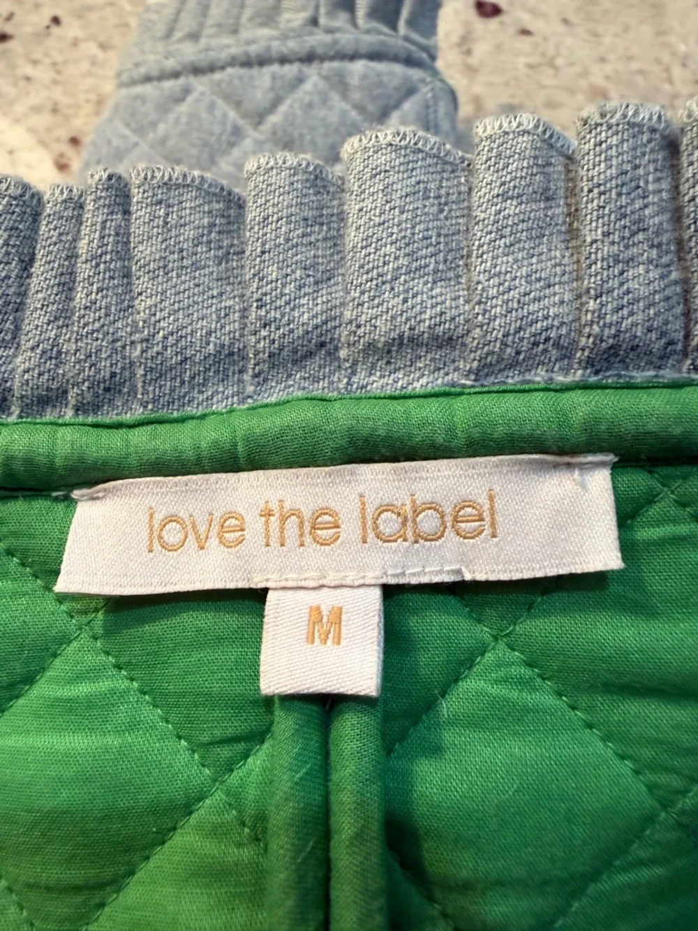 LOVE THE LABEL Adrienne Quilted Open-Front Cropped Jacket Size Medium